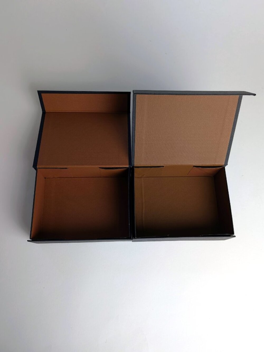 Set of 2 Authentic Coach Black & Saddle Magnetic Gift Boxes - Picture 4 of 6